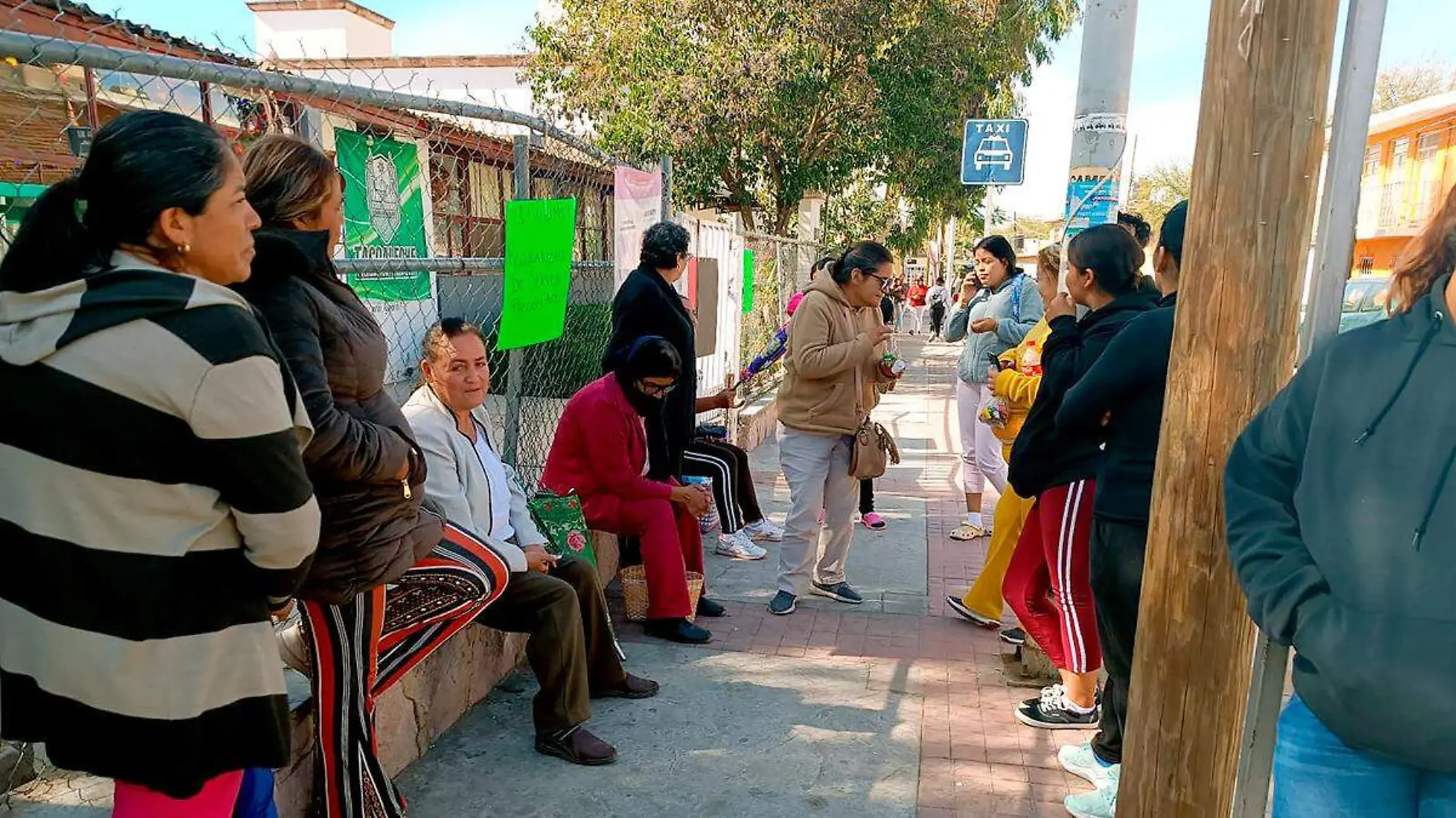 Protesta en oficinas de Jiapaz en Tacoaleche